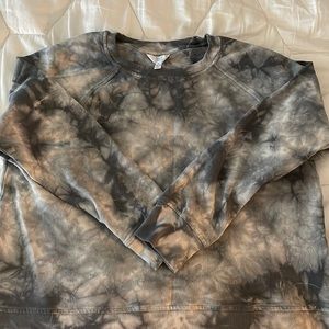 Tie-dye large sweatshirt